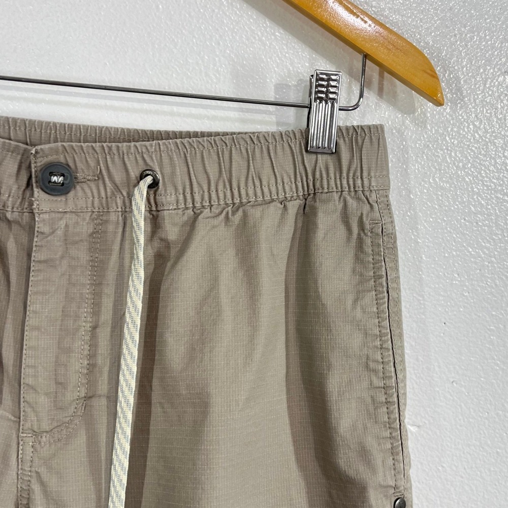 VUORI Ripstop Climber Shorts Cargo Mens Medium Sesame Beige Elastic Drawstring - Picture 5 of 9